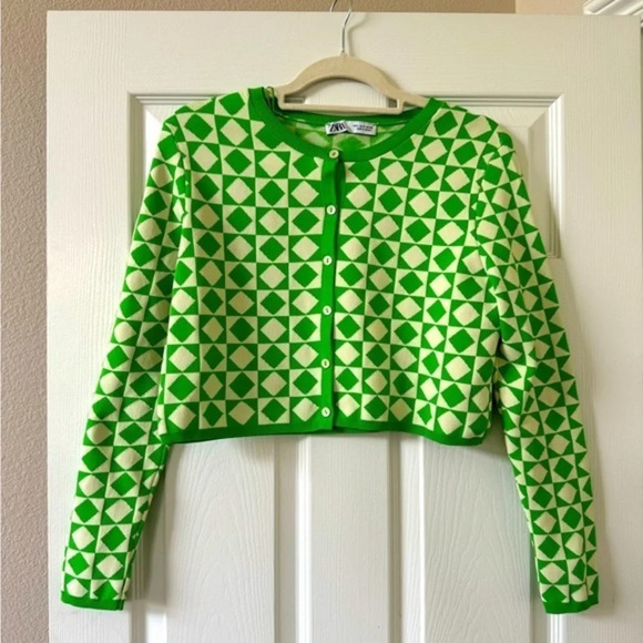 Zara long sleeve, crop button down knit lightweight sweater size small - Picture 1 of 5